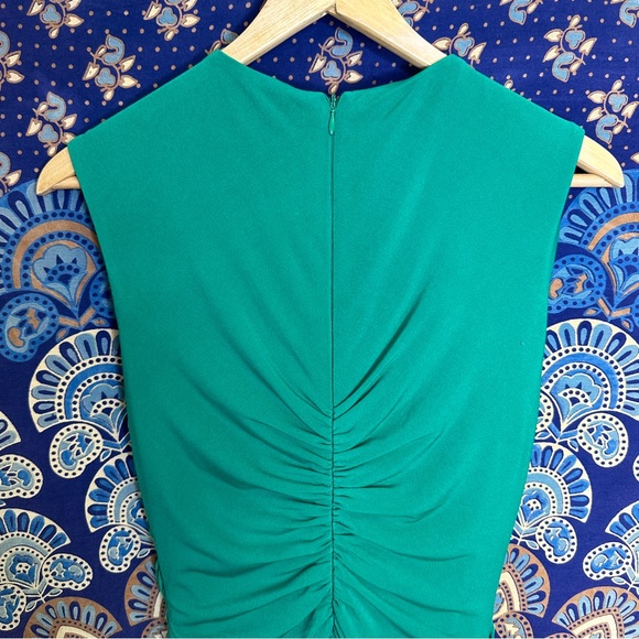 Cachè emerald green ruched dress - Picture 11 of 13
